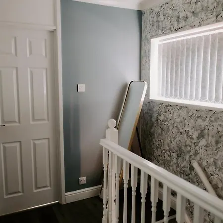 Badger Lane - 3 Bedroom House, Parking And Garden! Tatil Evi *