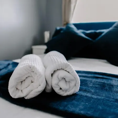 Badger Lane - 3 Bedroom House, Parking And Garden! Tatil Evi Thornaby on Tees